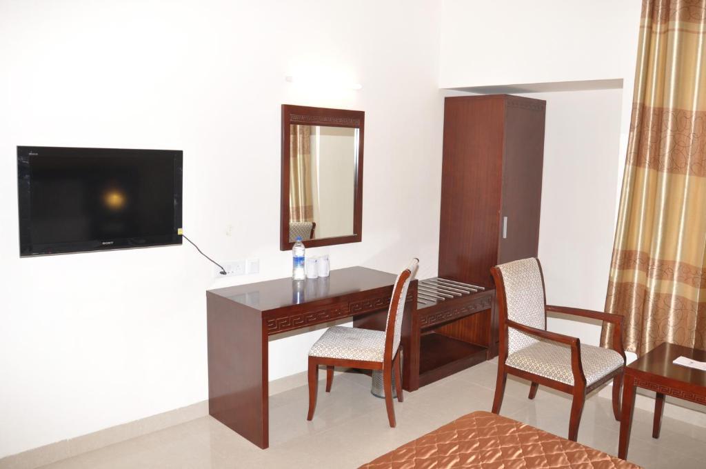 Hotel Alps residencia Krishnagiri Habitación foto